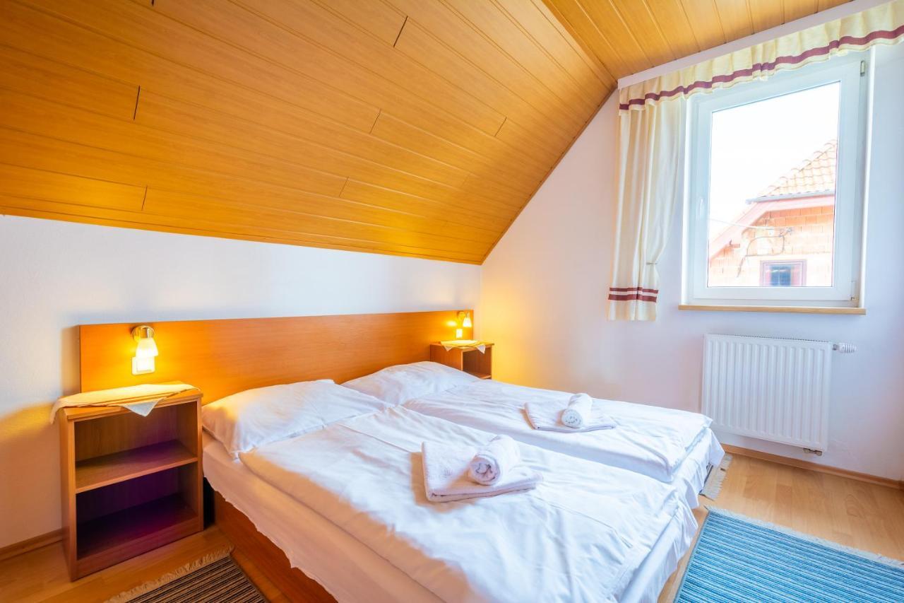Penzion Bado Stara Lesna Exterior photo